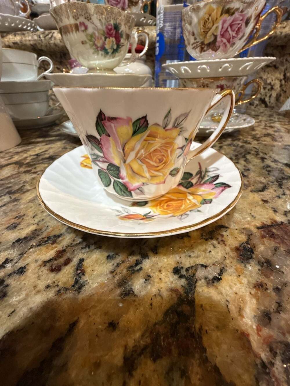 Delphine Bone China Teacup And Saucer Yellow Roses Gold Trim England